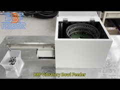 Individuell angepasste Vibrationsschüssel-Zuführer-Montage-Zuführungssystem