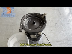 Industrielle Vibrationsschüssel-Fütterung kundenspezifisch angepasste Geschwindigkeit Auto kleine Partikel Schüssel-Fütterung